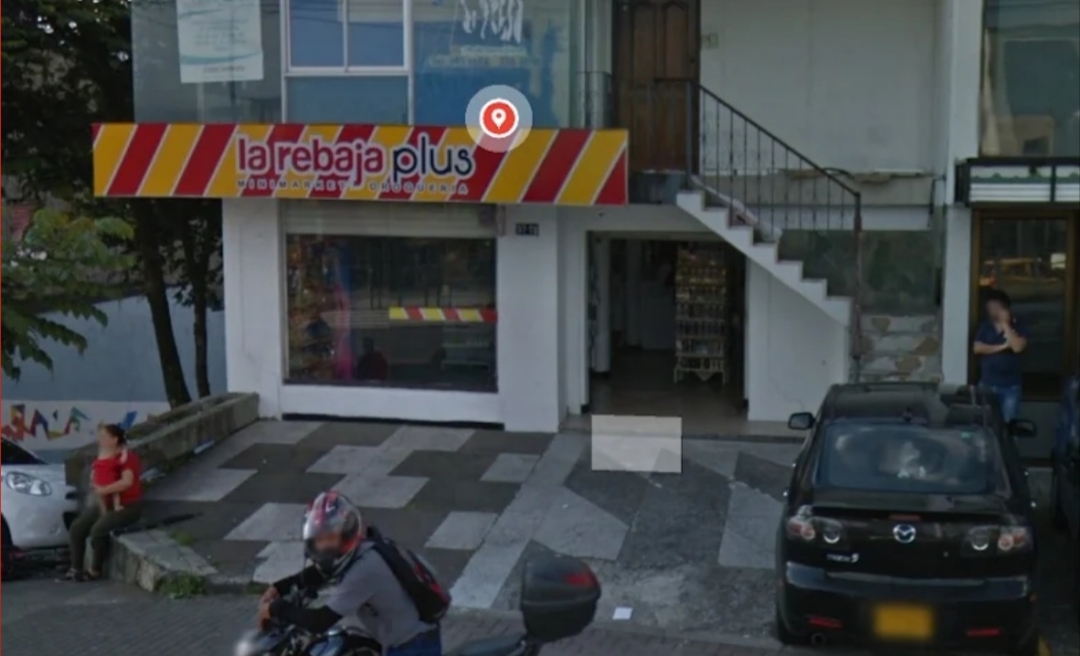 LA REBAJA DROGUERÍAS