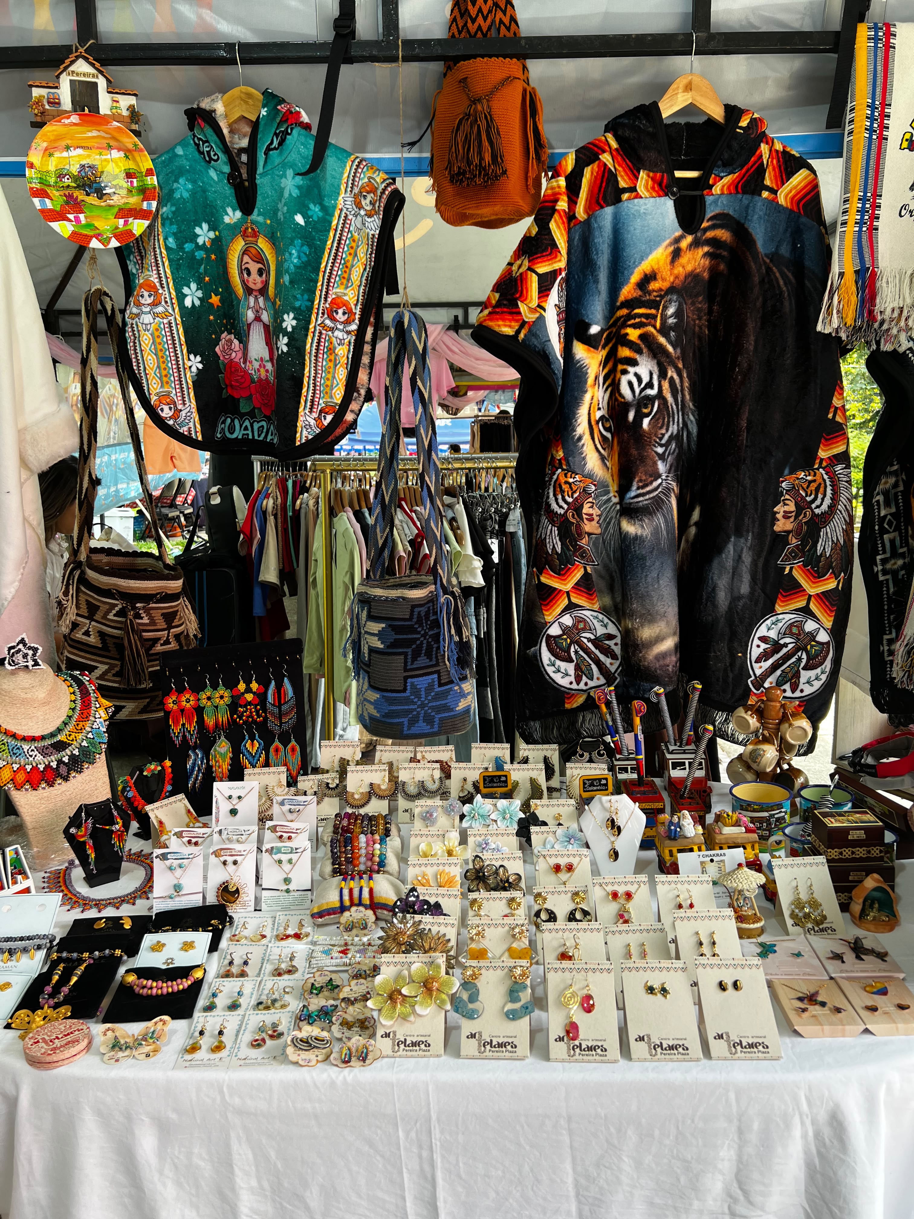 Tienda artesanal Artelares plaza